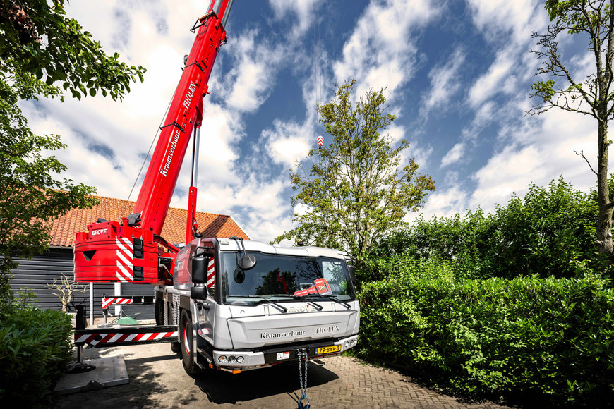 Dutch crane company receives one of Europe’s first Grove GMK4080L all-terrain cranes